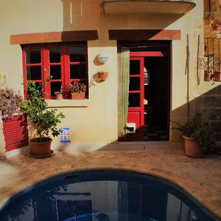The Old Razzett House Villa