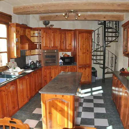 The Old Razzett House Villa *